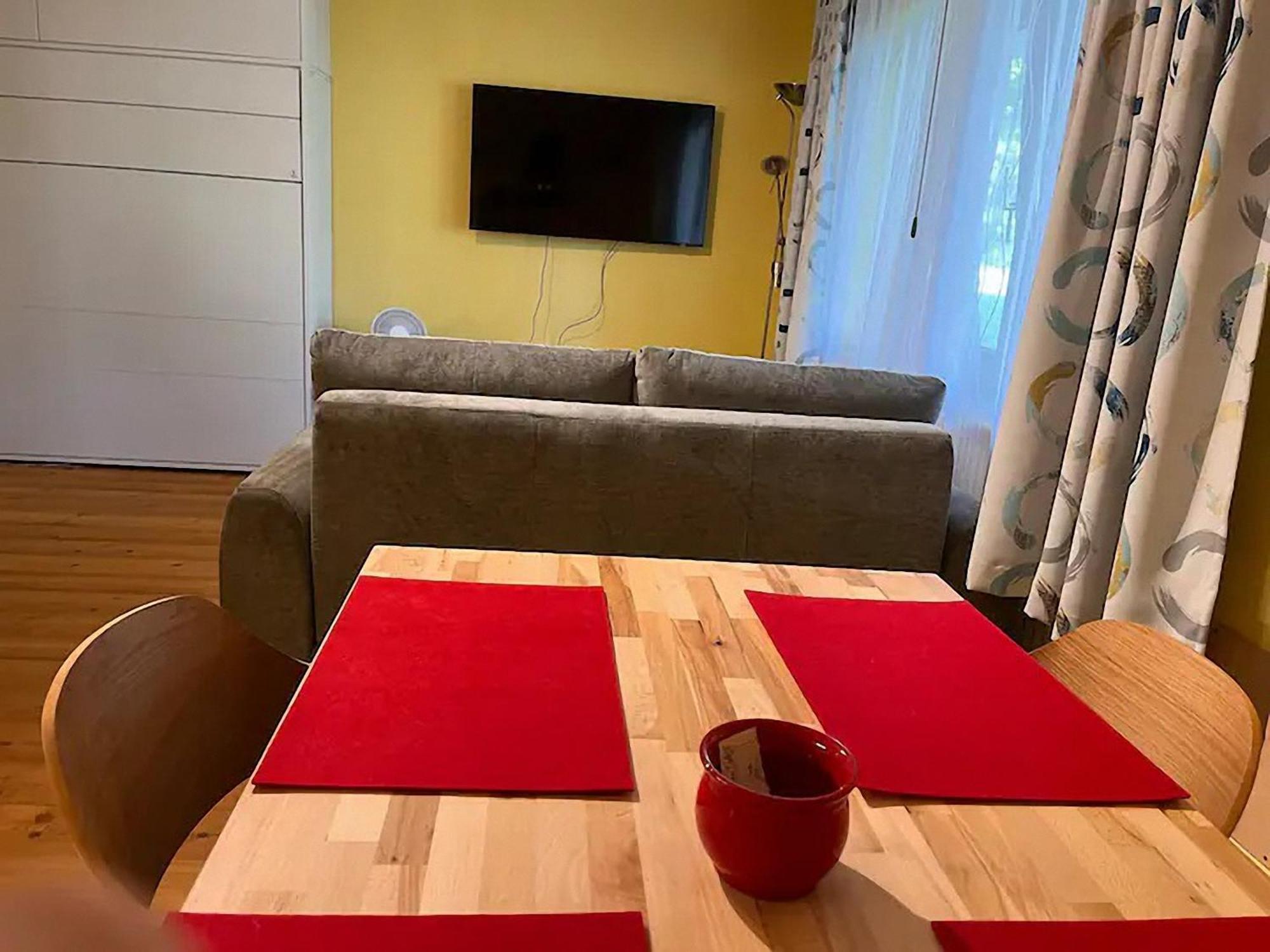 Schnuckeliges Appartement In 프리엔암치엠시 외부 사진