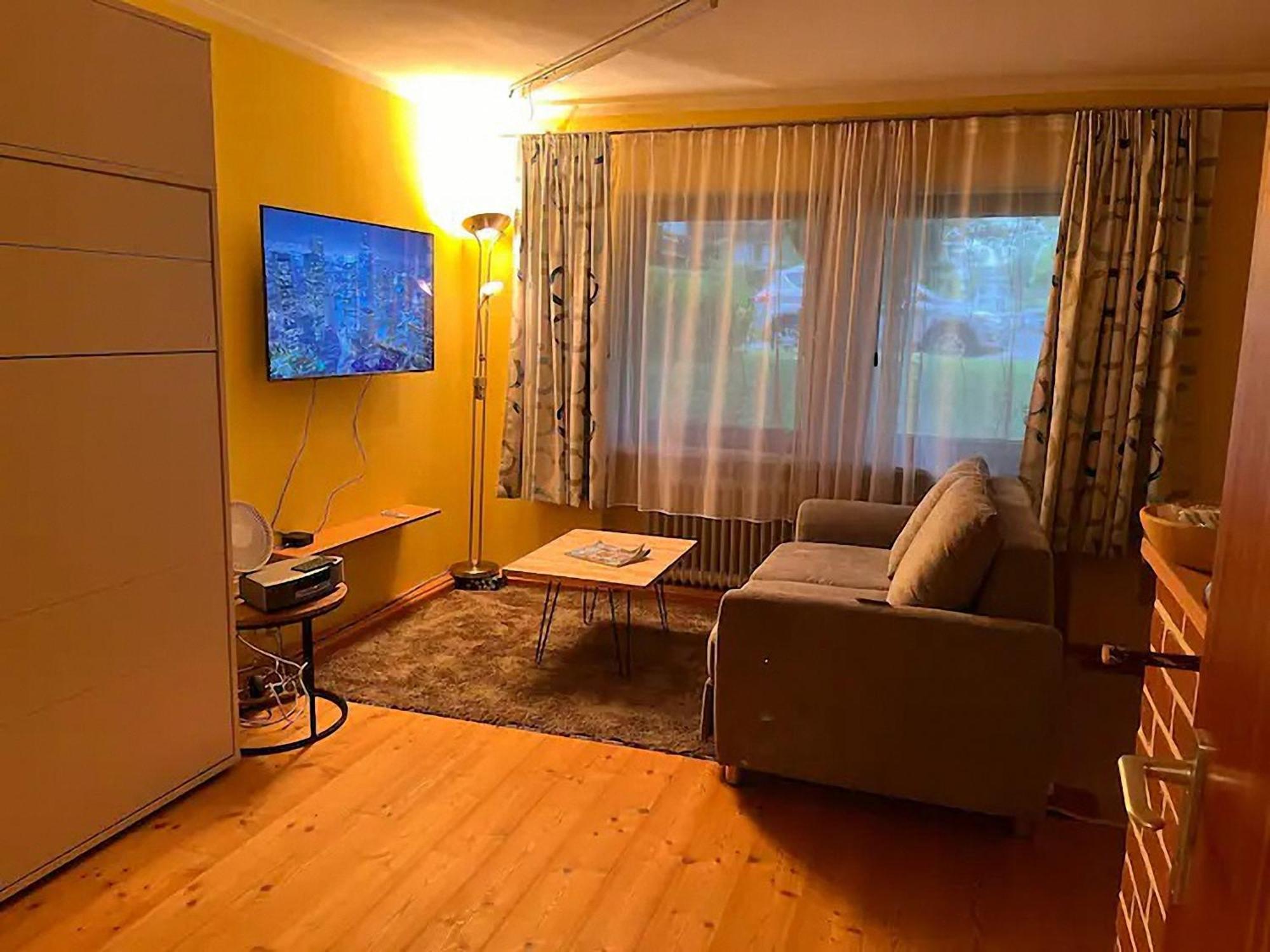 Schnuckeliges Appartement In 프리엔암치엠시 외부 사진