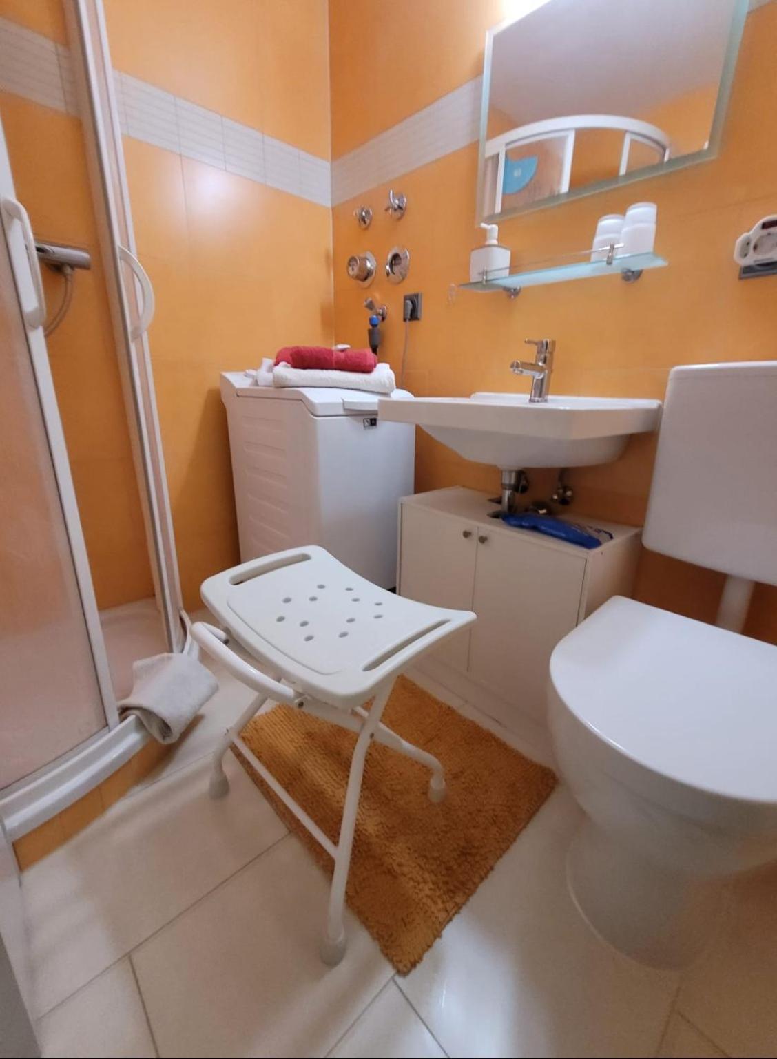 Schnuckeliges Appartement In 프리엔암치엠시 외부 사진